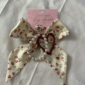 Bag Charm Floral Bow & Pearl Heart Bag Charm 🎀